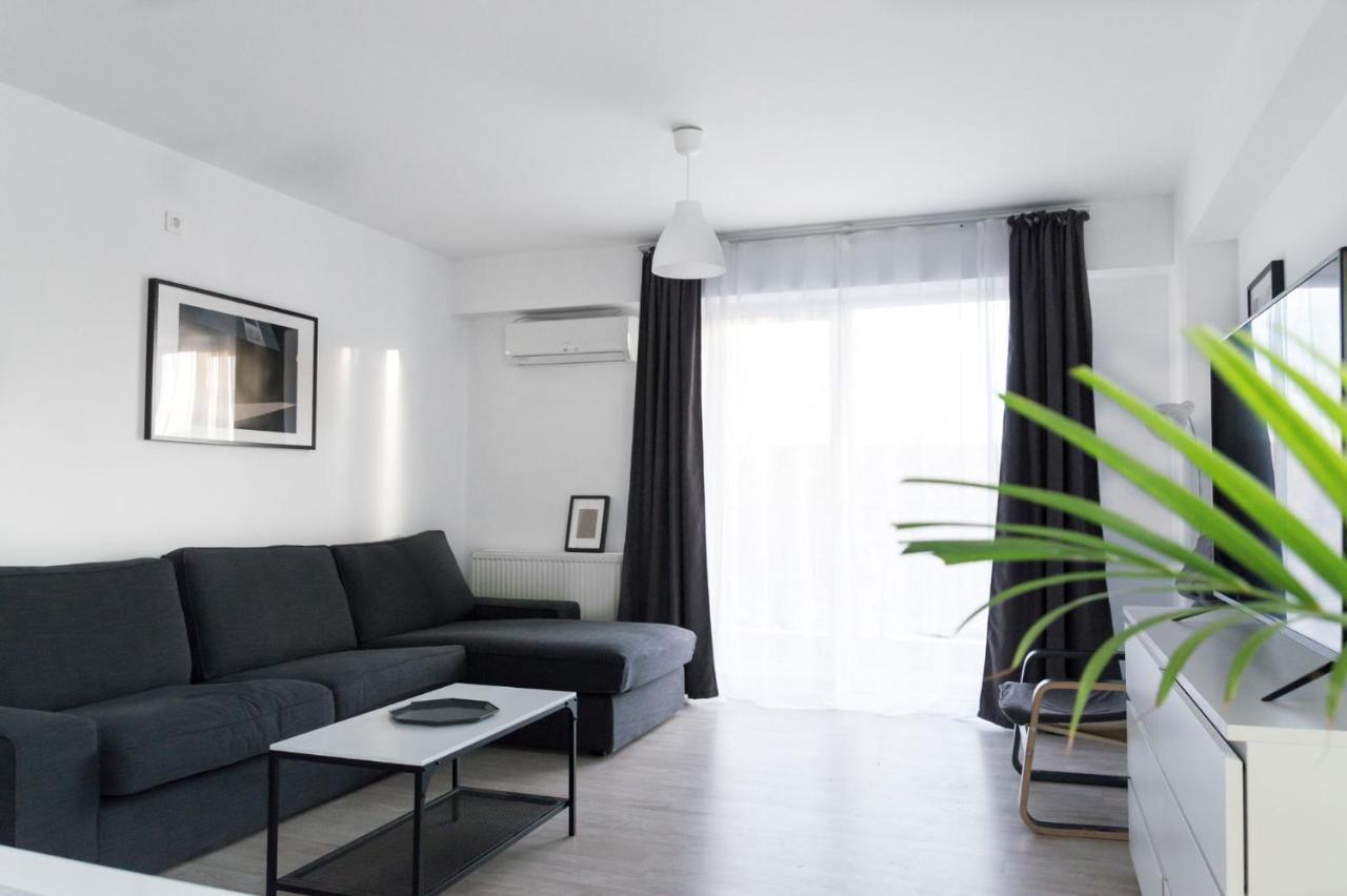 Airport Residence - Apartment Across From Otopeni Airport Exterior foto